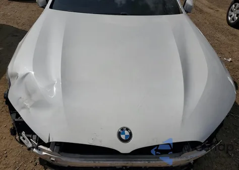 2019 BMW M850Xi из США, поврежденный, VIN WBABC4C57KBU96966